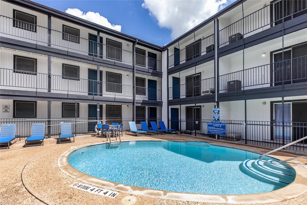 6010 N Lamar Blvd - Photo 13