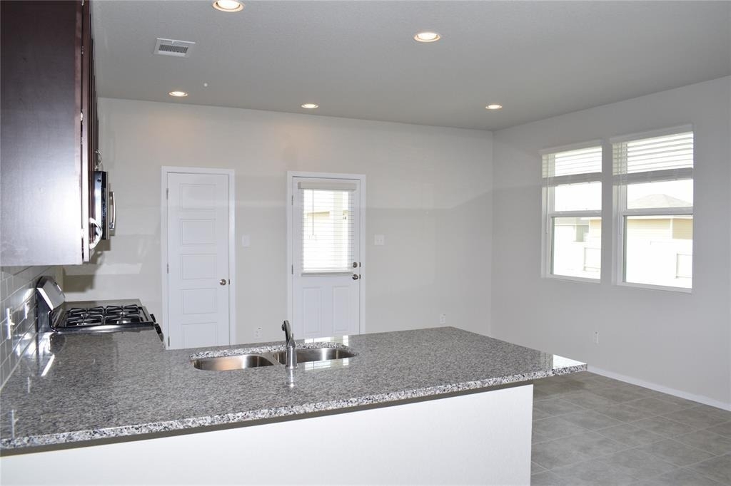 117 Keltic Dr - Photo 9