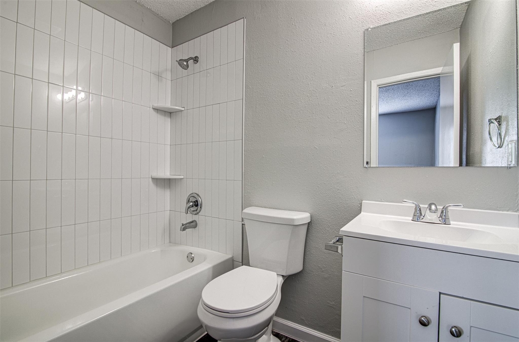 8112 West Gate Blvd - Photo 12