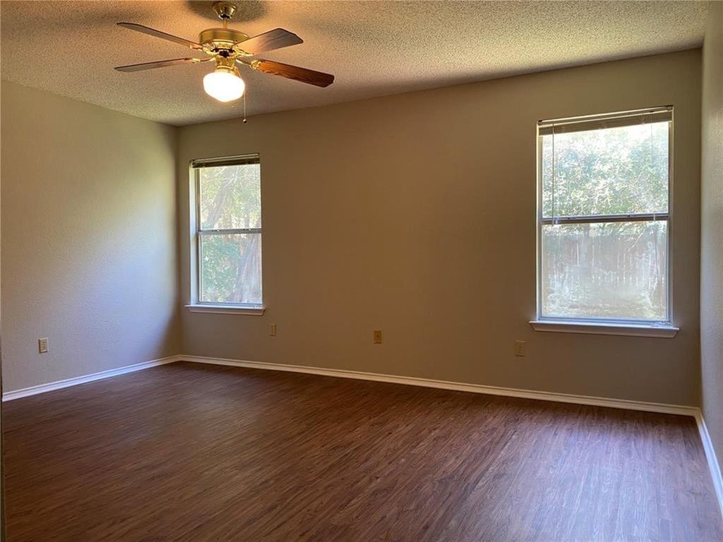 1707 Timberwood Dr - Photo 10