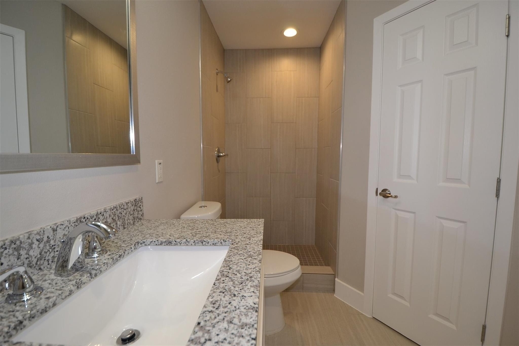935 La Posada Dr - Photo 8