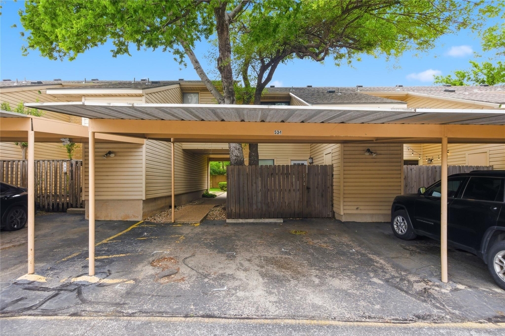 8400 Jamestown Dr - Photo 24