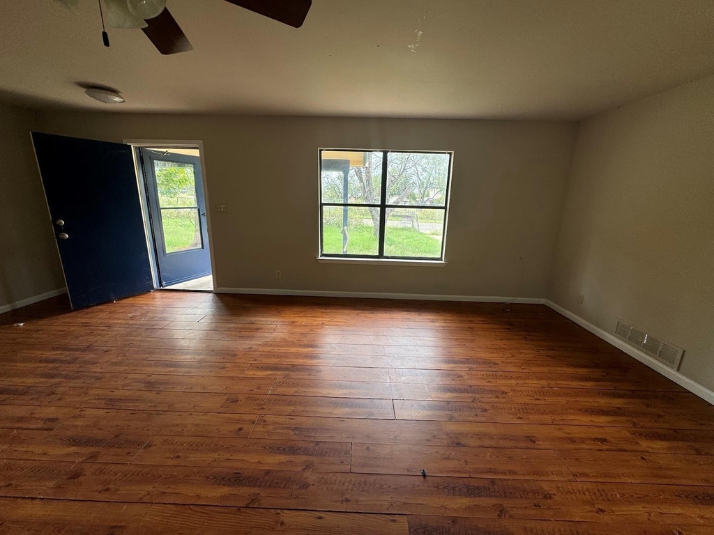 851 Aspen Ln - Photo 6