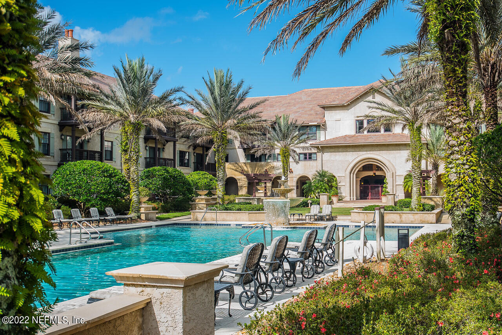 955 Registry Boulevard - Photo 16
