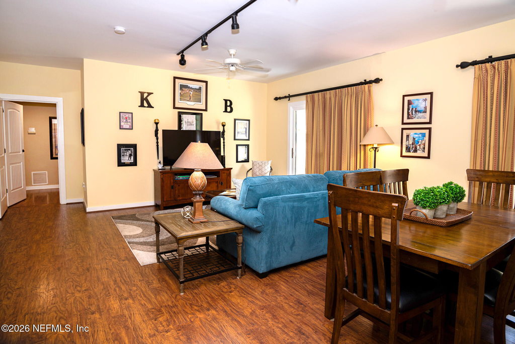 955 Registry Boulevard - Photo 1