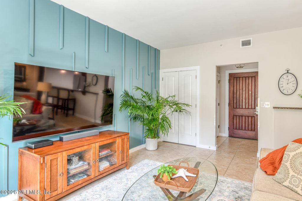 955 Registry Boulevard - Photo 0