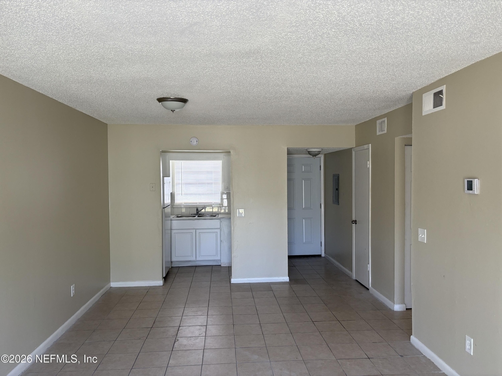 1529 Pullen Road - Photo 2