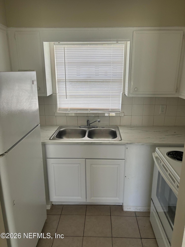 1529 Pullen Road - Photo 4