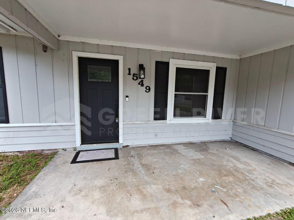 1549 Sonoma Court - Photo 4