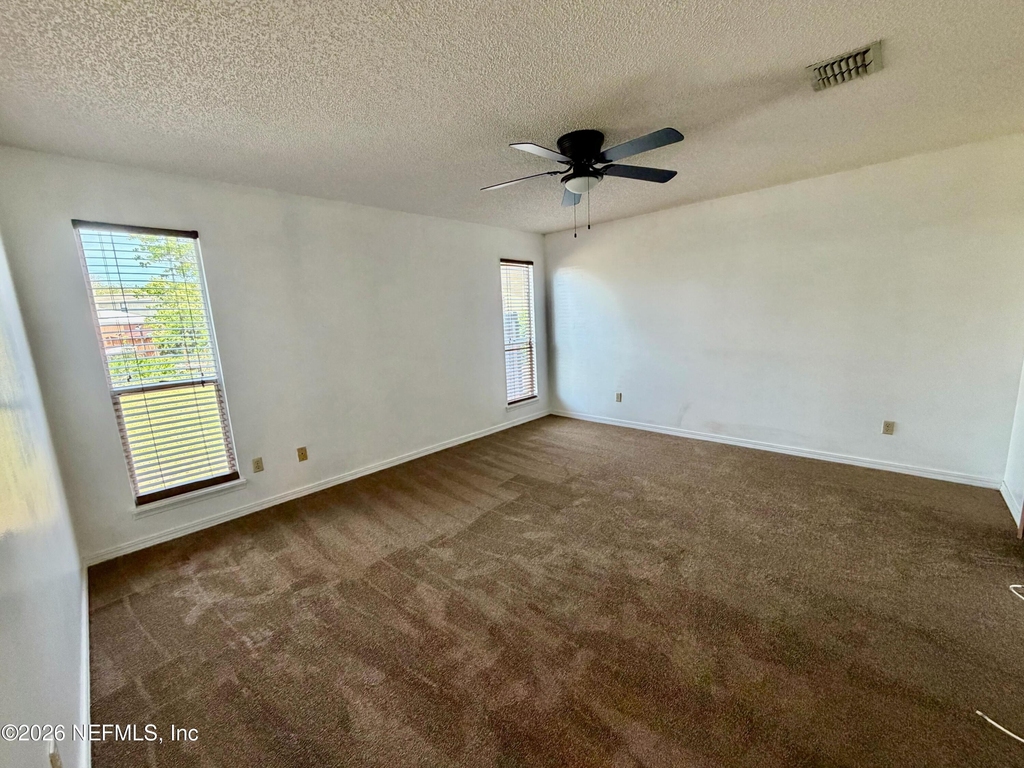 11548 Willet Court N - Photo 0