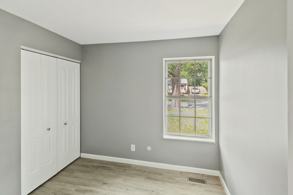 164 Galewood Drive - Photo 5