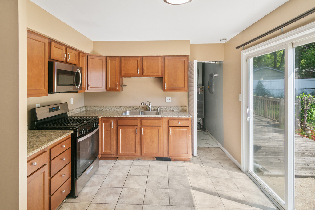 164 Galewood Drive - Photo 1