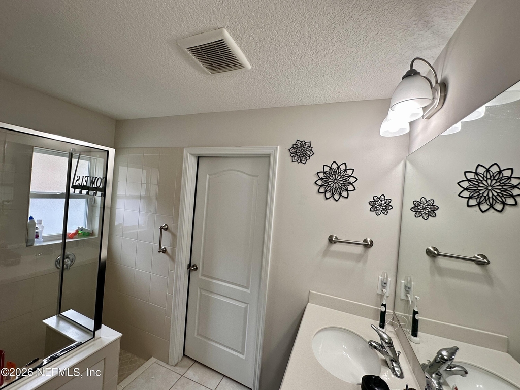 12385 Rouen Cove Drive - Photo 5