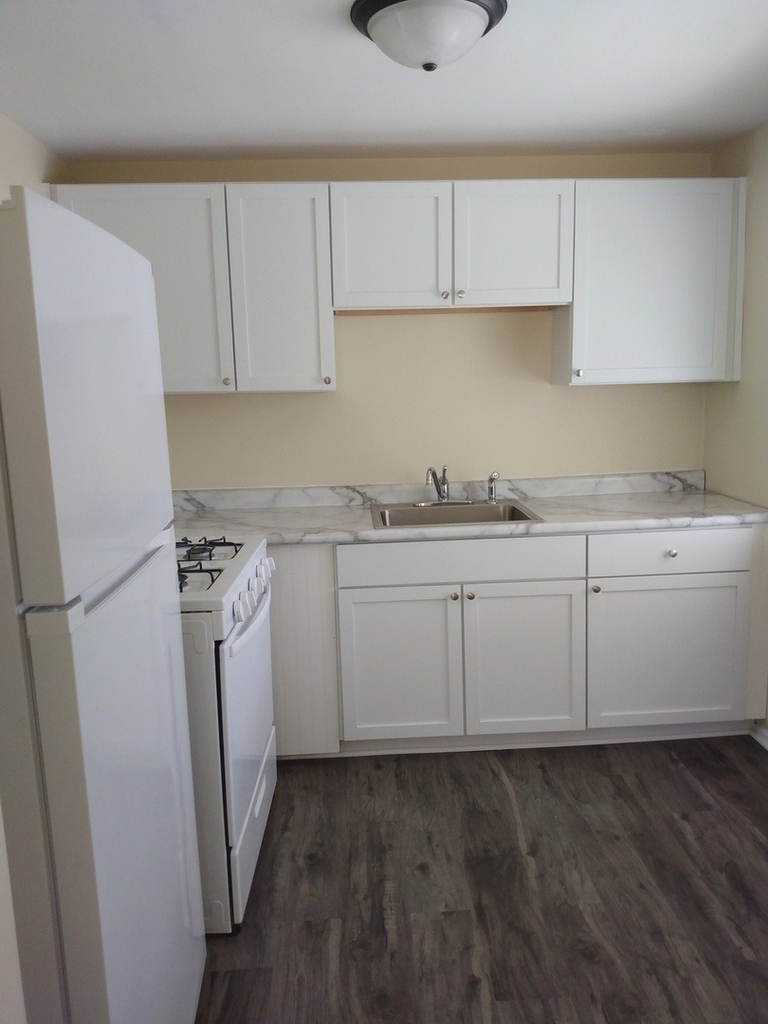 3484 Western Avenue - Photo 1