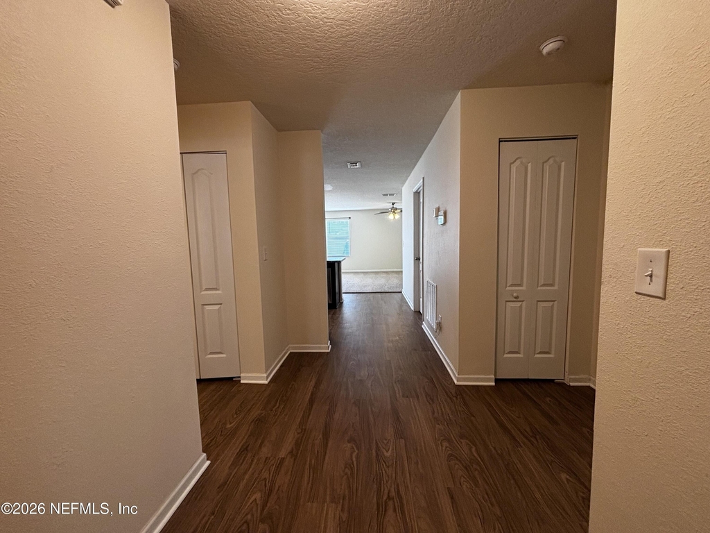 9086 Tahoe Lane - Photo 4