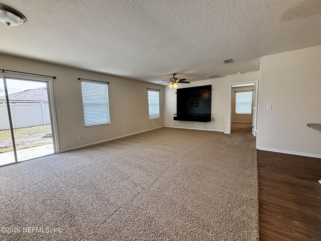 9086 Tahoe Lane - Photo 17