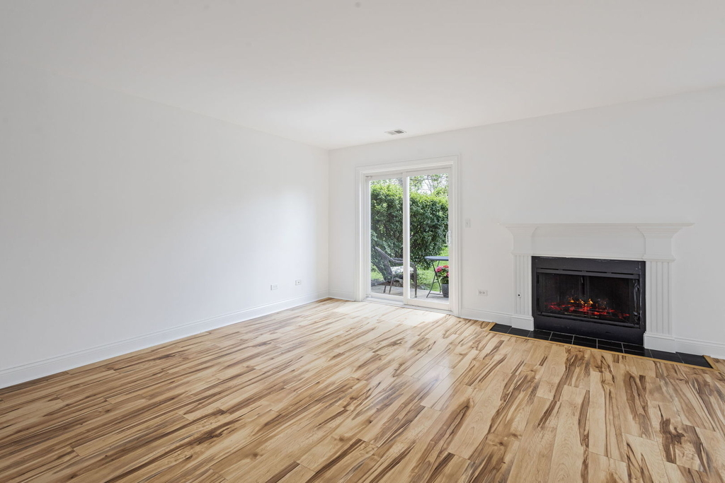 11 Foxcroft Road - Photo 4