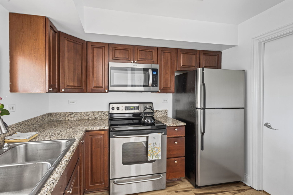 11 Foxcroft Road - Photo 10