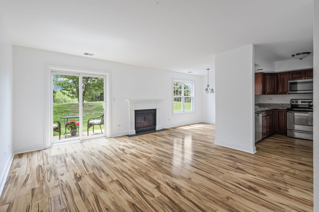 11 Foxcroft Road - Photo 3