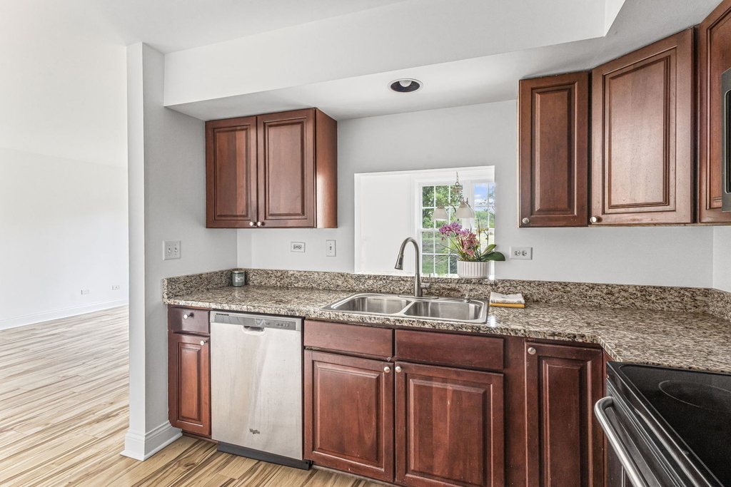 11 Foxcroft Road - Photo 11