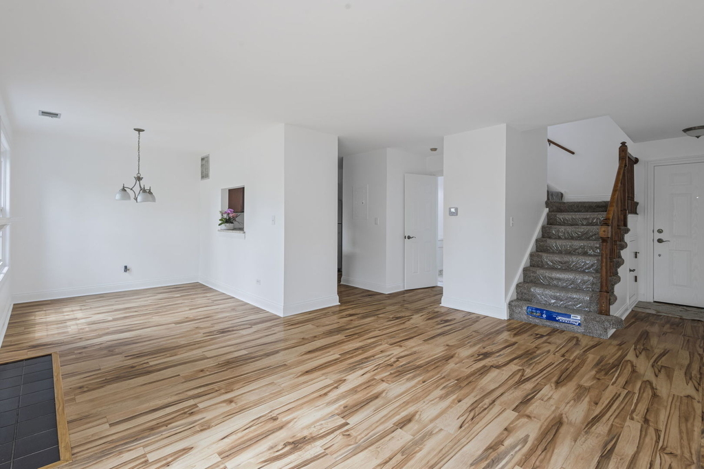 11 Foxcroft Road - Photo 5