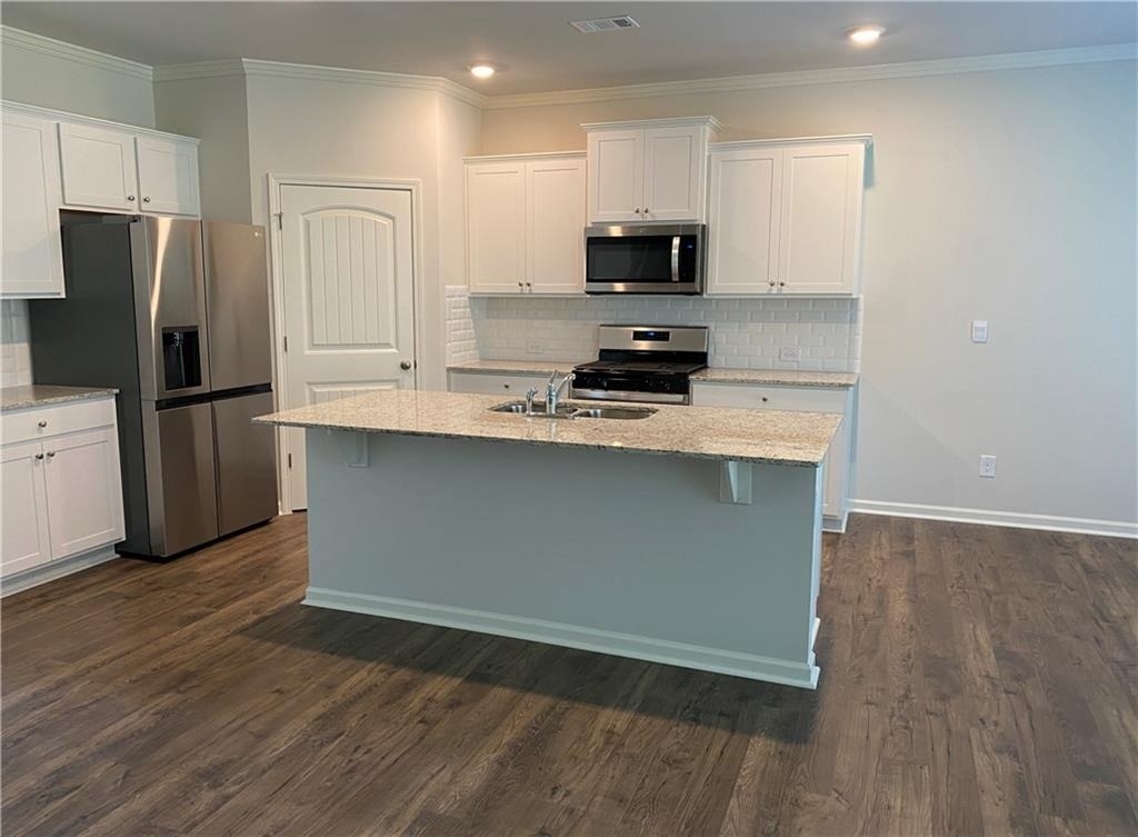 154 Berkeley Trace - Photo 3