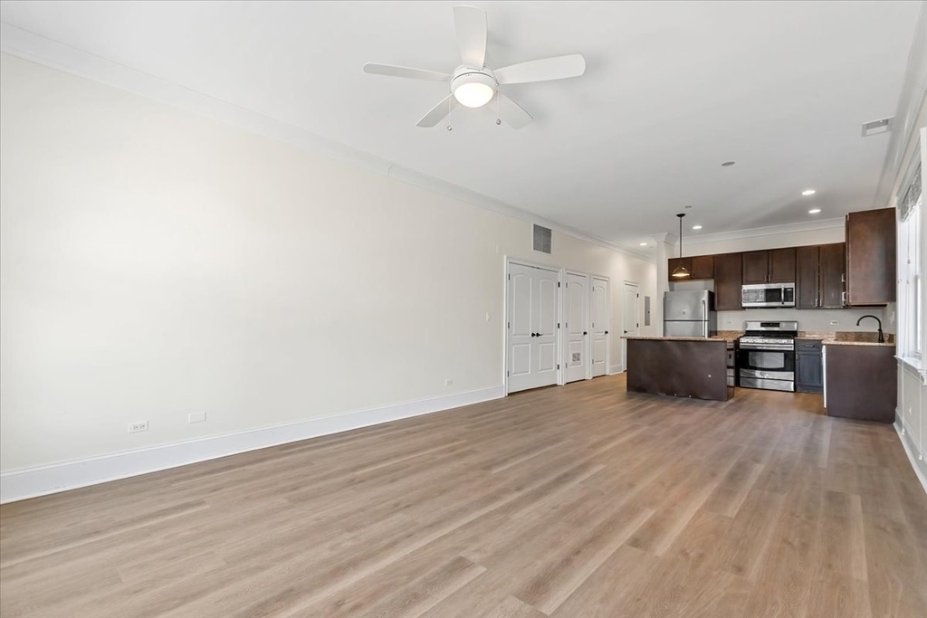 2500 Green Bay Road - Photo 2