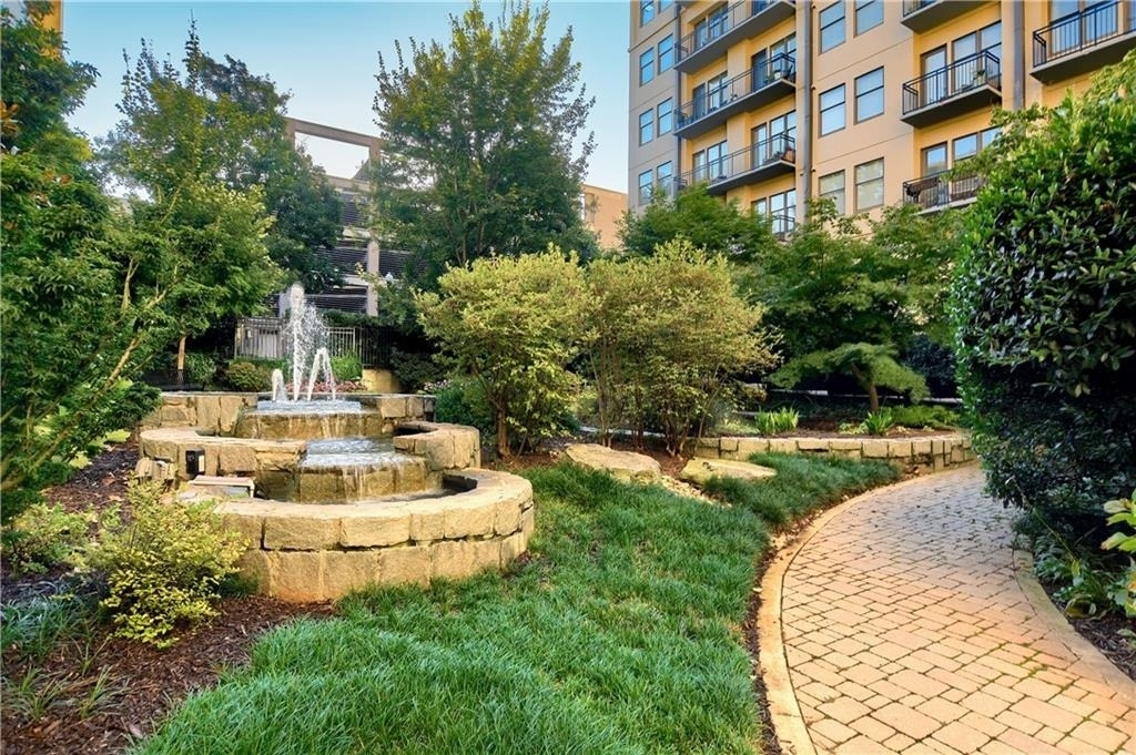 201 W Ponce De Leon Avenue - Photo 1