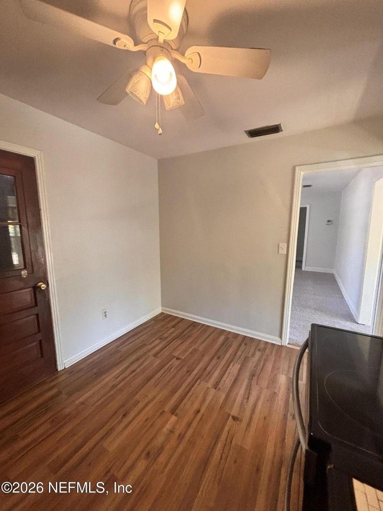 1502 Broome Street - Photo 7