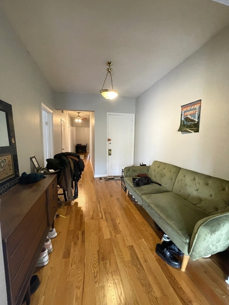 1101 W Pratt Boulevard - Photo 6