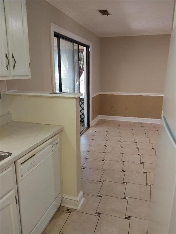 150 Powers Ferry Manor Se - Photo 1