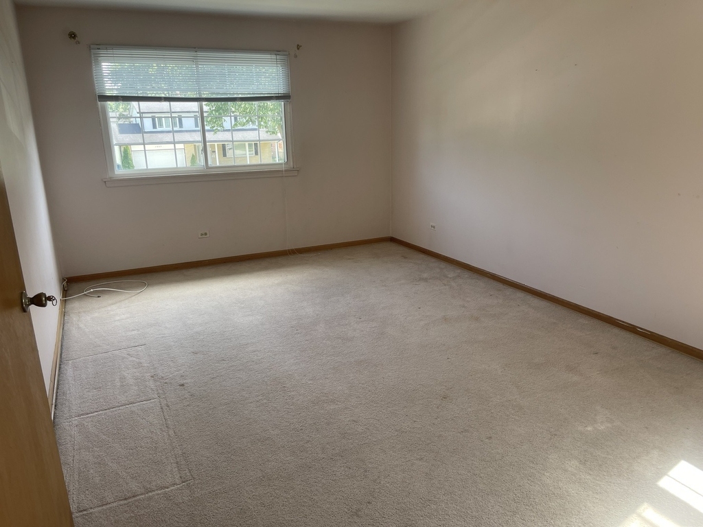 1802 W Willow Lane - Photo 4