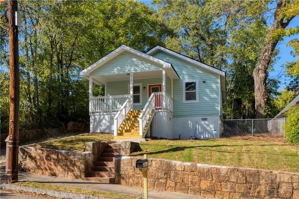 1015 Sims Street Sw - Photo 3