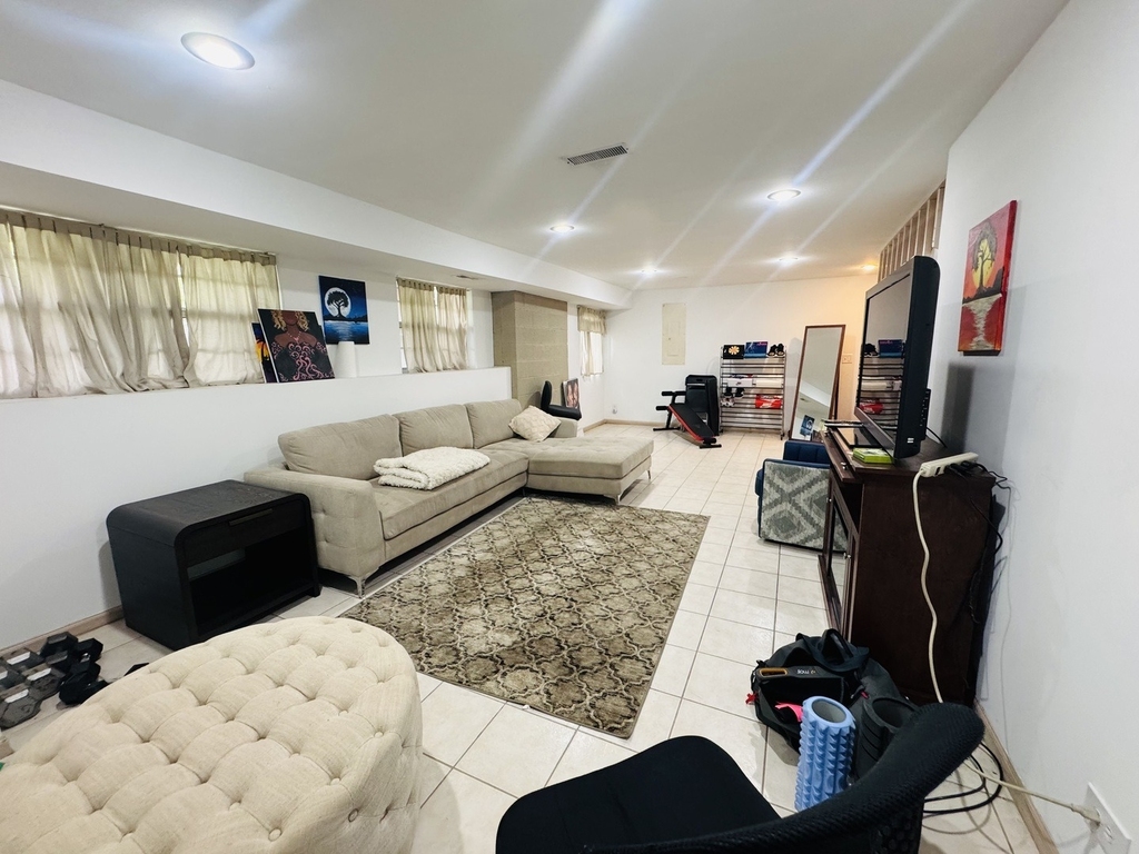 2164 Seaver Lane - Photo 11