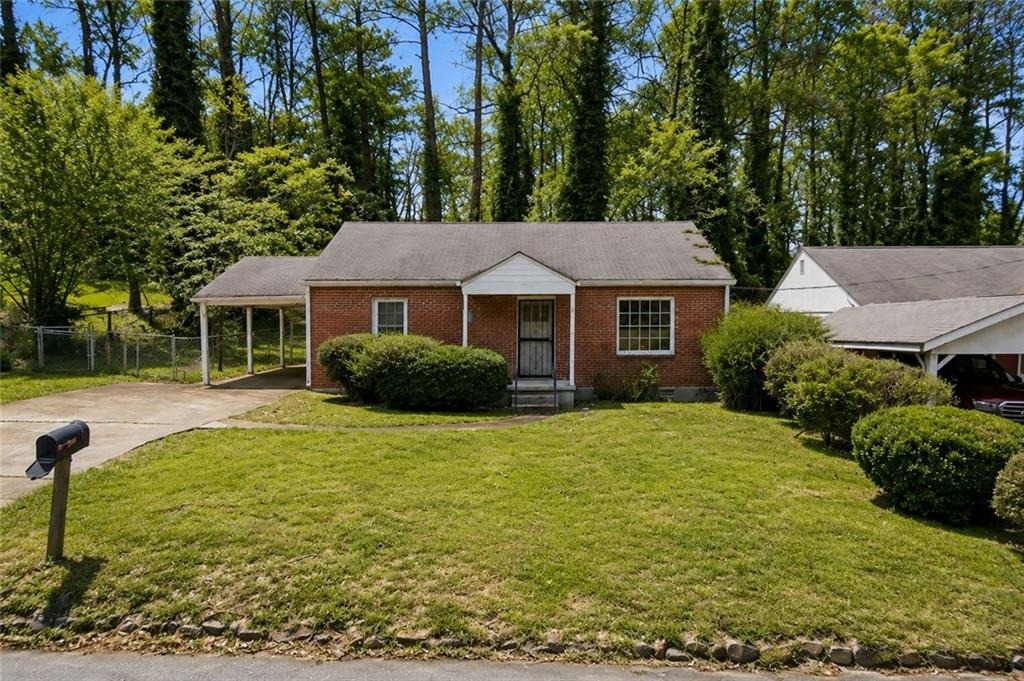 1295 Westmont Road Sw - Photo 0