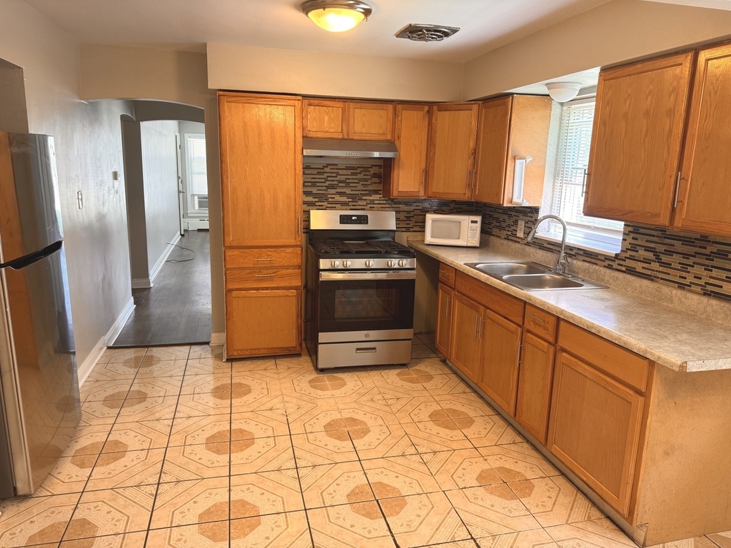 5658 S Kolin Avenue - Photo 6