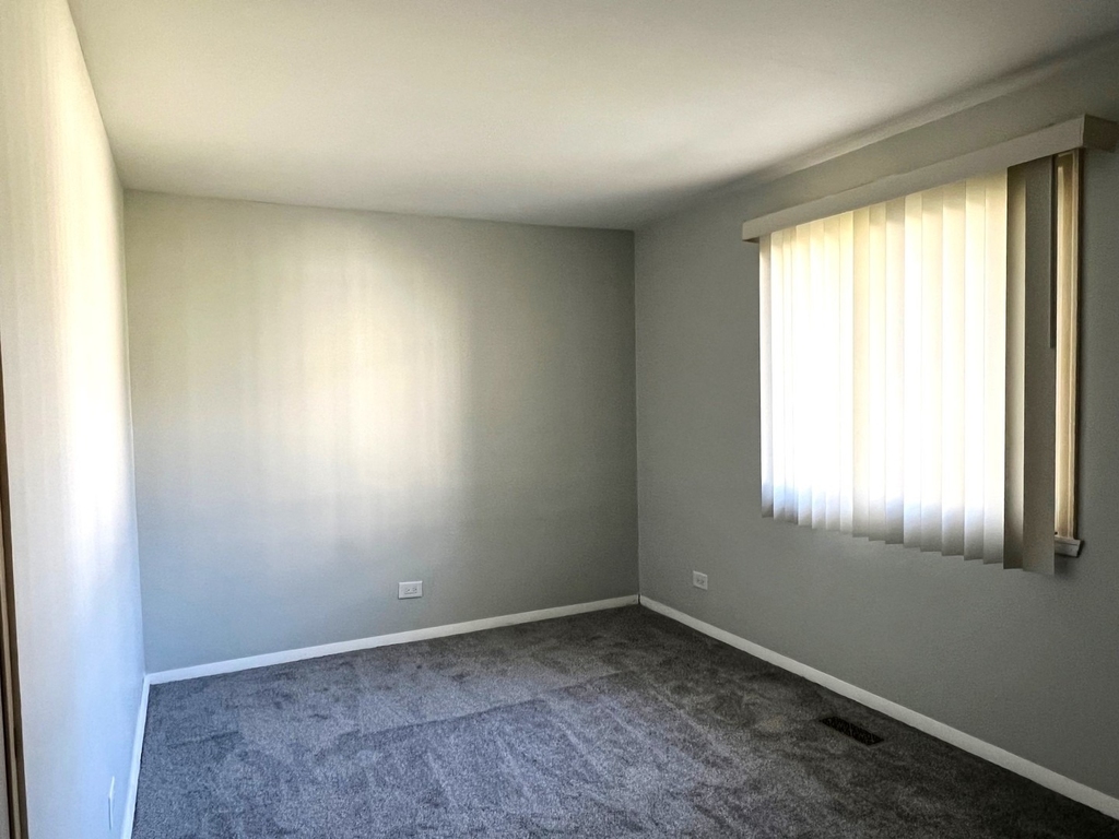 102 Tonset Court - Photo 5