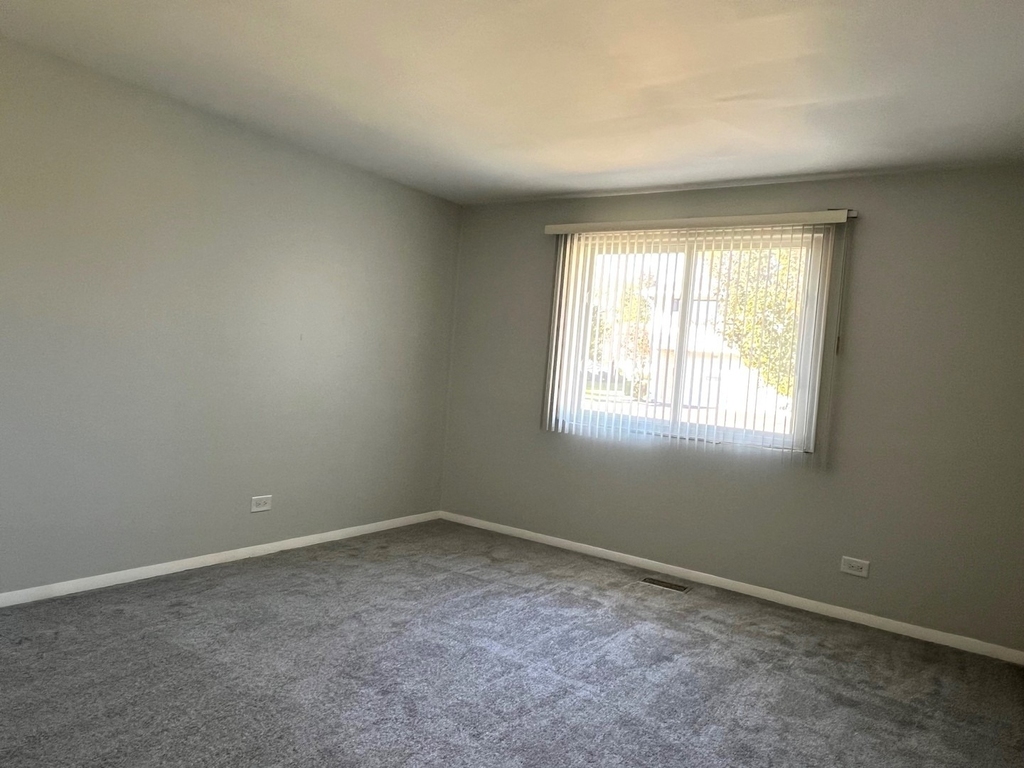 102 Tonset Court - Photo 4