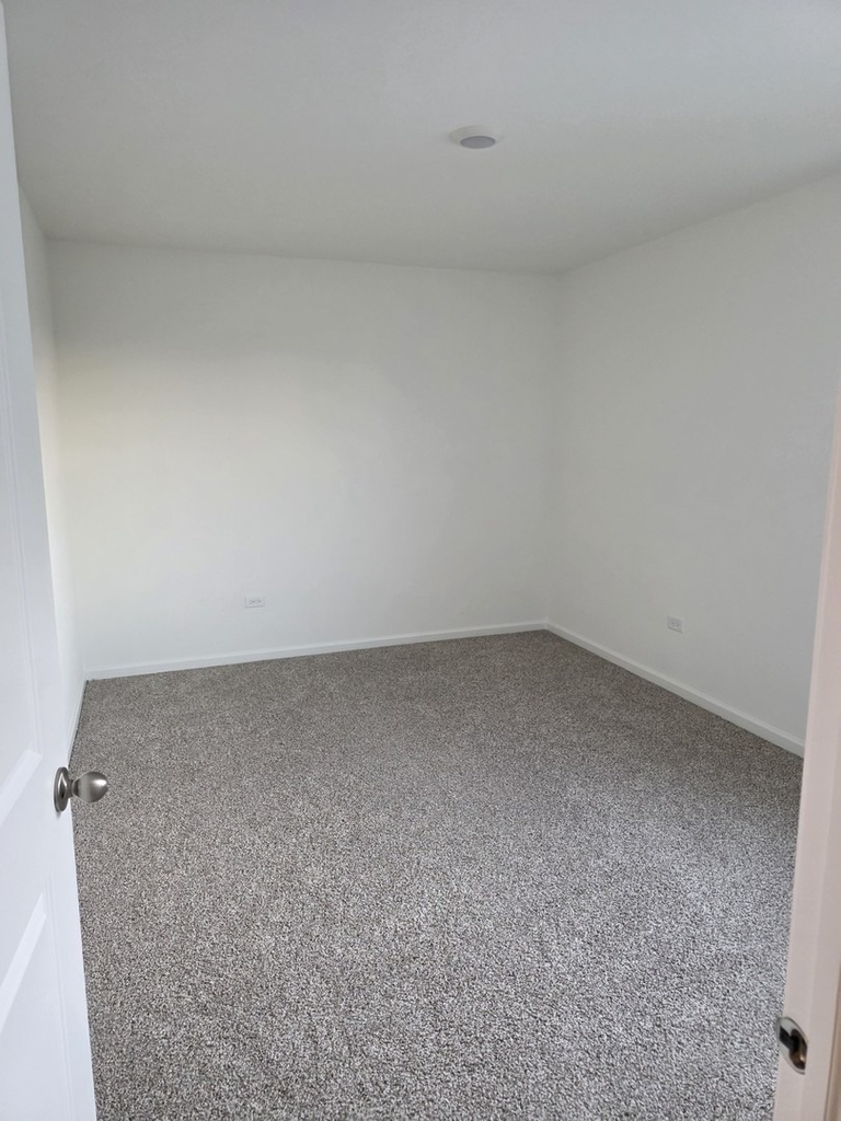 6802 Daly Lane - Photo 18