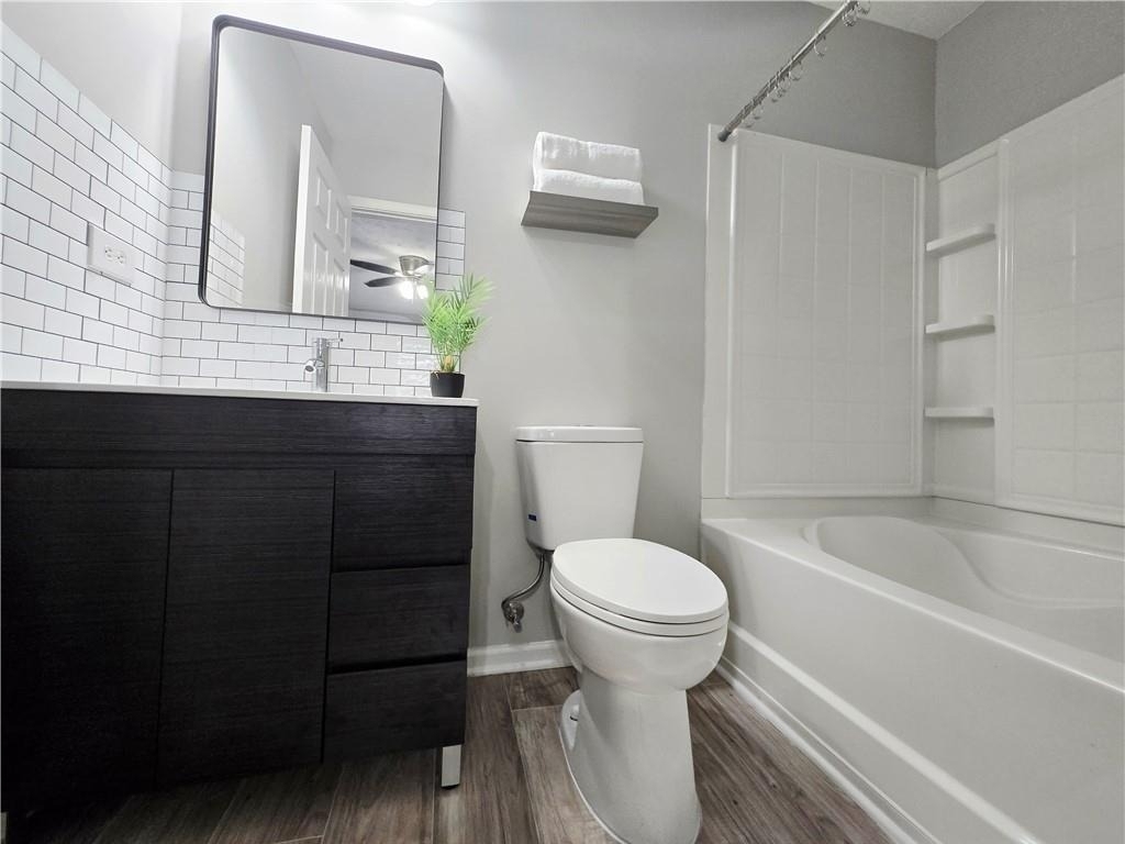 2430 Piering Drive - Photo 3