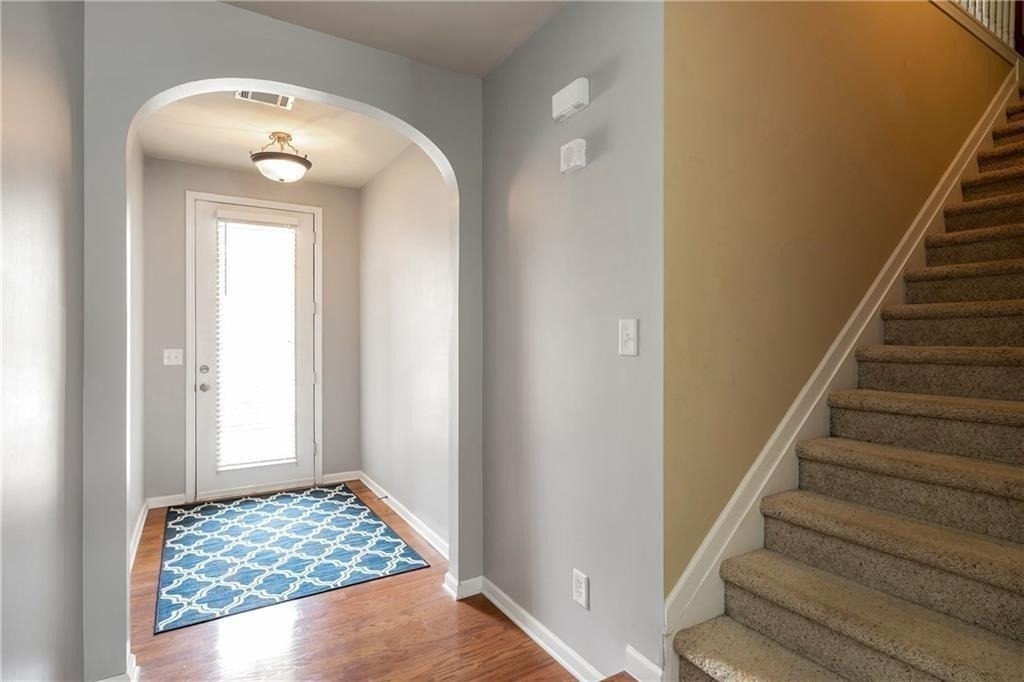 940 Pierce Ivy Court - Photo 5