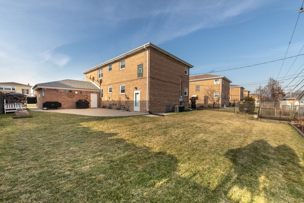 8735 N Wisner Street - Photo 14