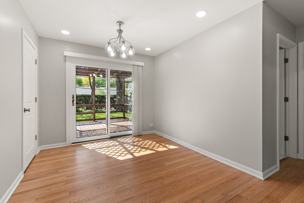 11920 S 74th Avenue - Photo 6
