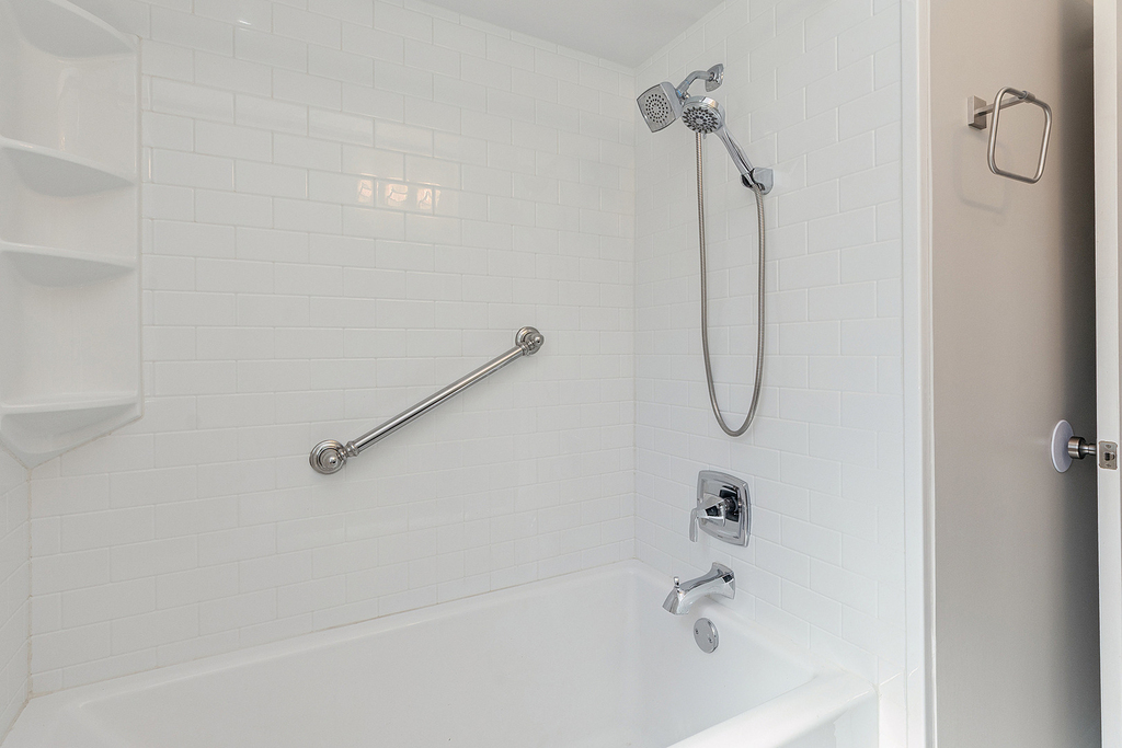 11920 S 74th Avenue - Photo 17