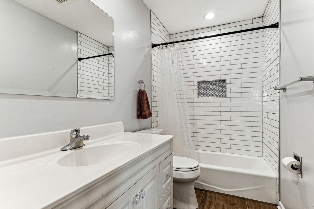 8951 Skokie Boulevard - Photo 9