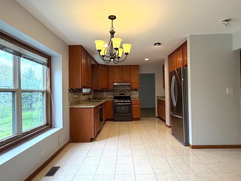 1724 Hall Place - Photo 7