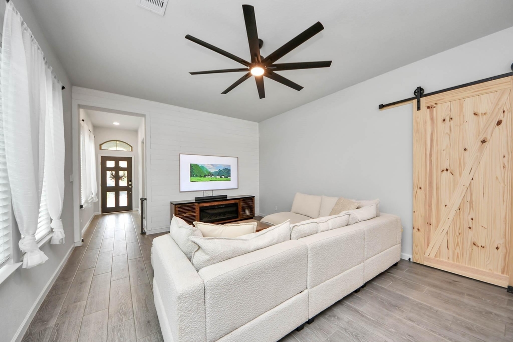 4219 Colony Lane - Photo 7