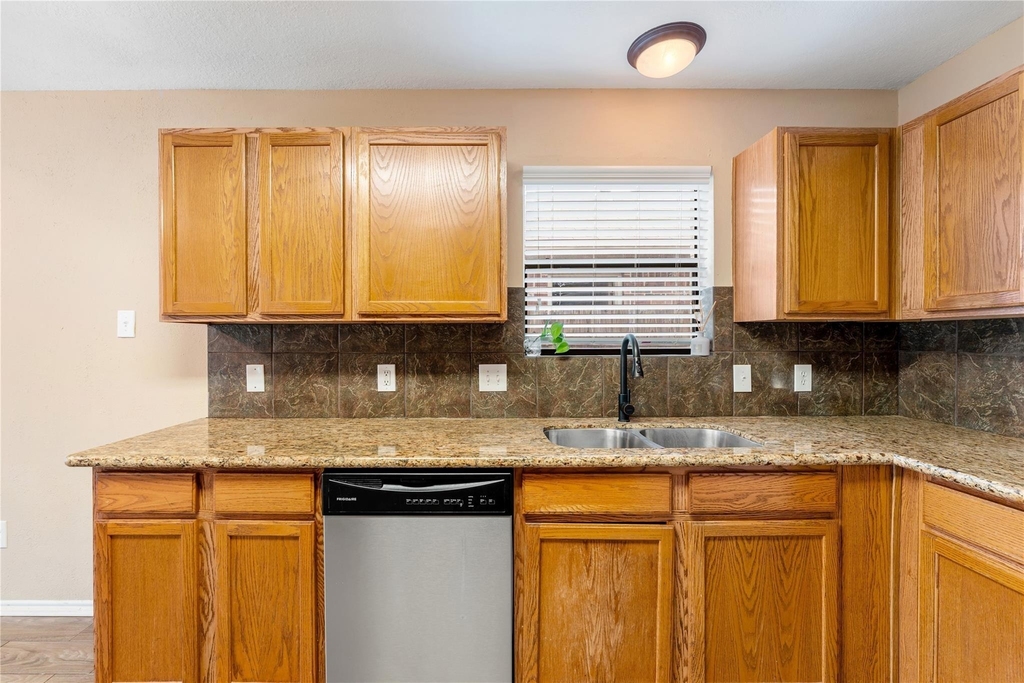 5622 Village Park Drive - Photo 11