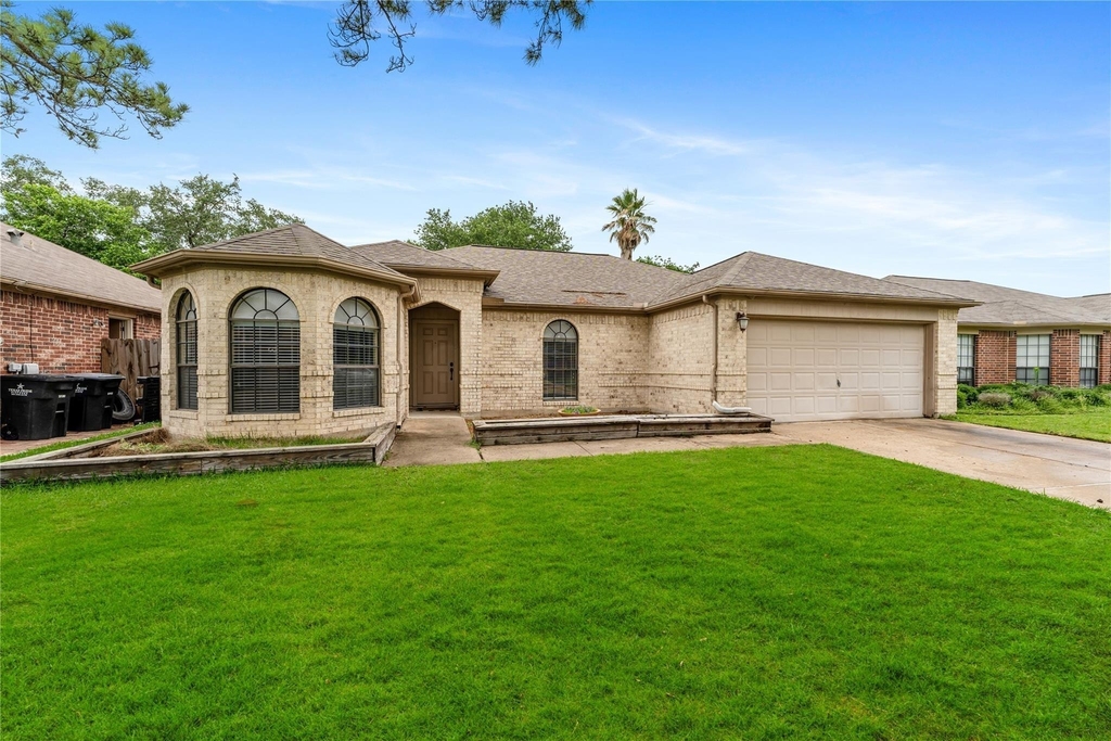 5622 Village Park Drive - Photo 2