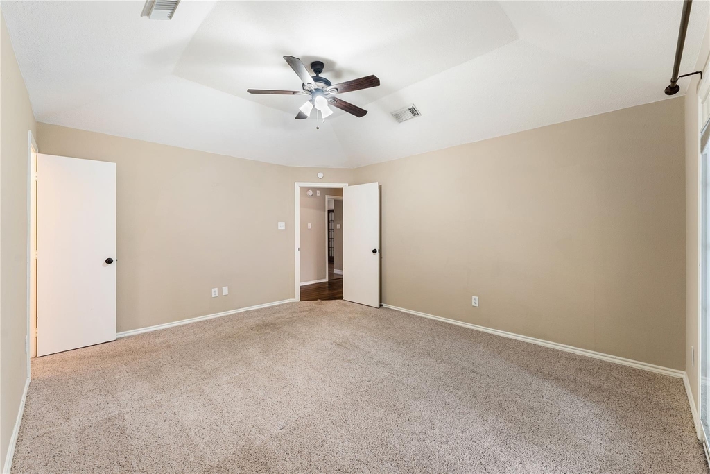 5622 Village Park Drive - Photo 19
